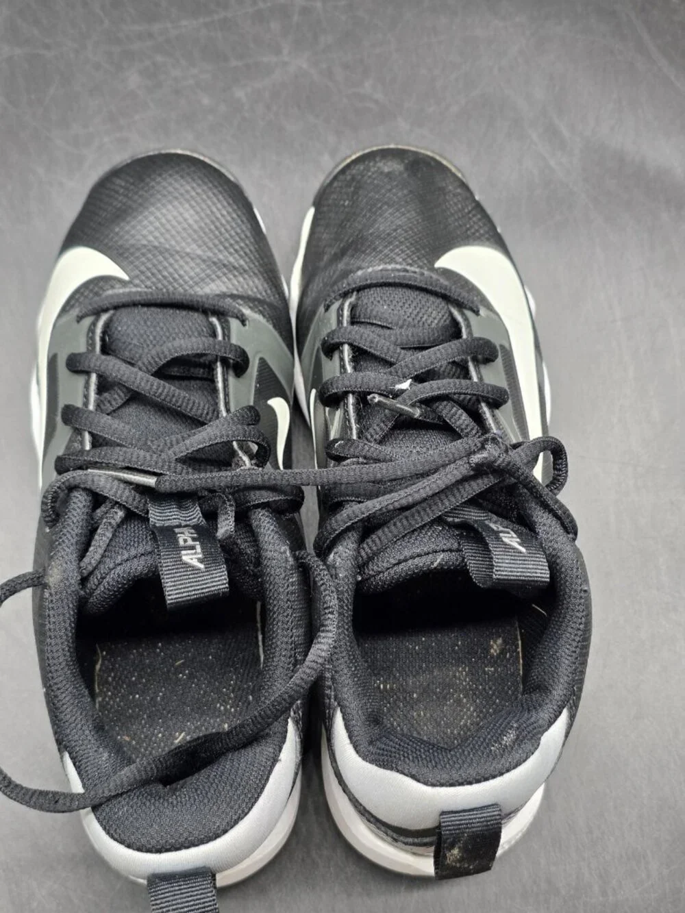 Nike Alpha Shoes Youth Size 3.5Y Black Baseball Cleats FQ4012-001 Stains